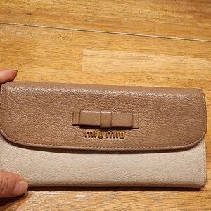 Miu Miu Two-Tone Leather Wallet in Taupe and Cream